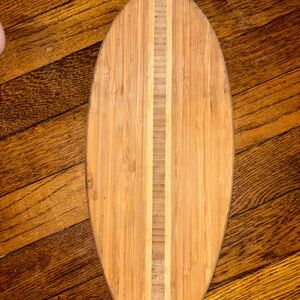 Surfboard cutting board